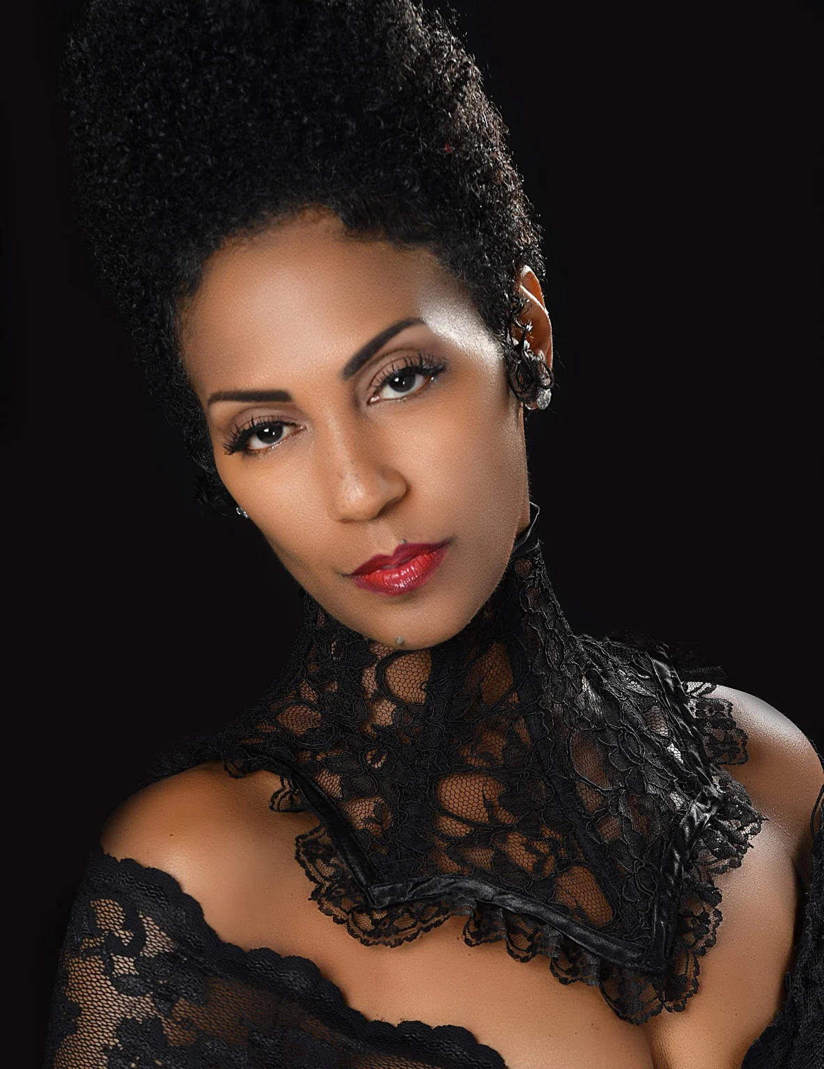 Yvette Spears in an elegant black lace portrait